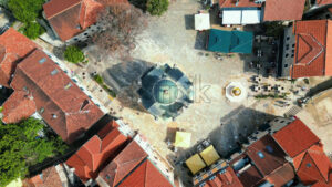 VIDEO Aerial, drone view of buildings in Montenegro, in daylight - Starpik