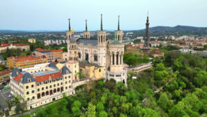 VIDEO Aerial, drone view of the Basilica of Notre Dame of Fourviere in Lyon, France - Starpik