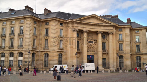 VIDEO Paris, France – June 18, 2024: People walking in front of the Paris Law Faculty in the Panth√©on-Sorbonne University - Starpik