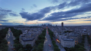 VIDEO Aerial view of Paris, France in the evening - Starpik