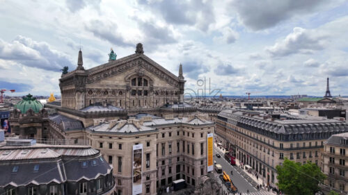 VIDEO Aerial view of the 9th arrondissement in Paris, France in daylight - Starpik