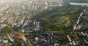 VIDEO Aerial drone view of Chisinau, Moldova at sunrise - Starpik