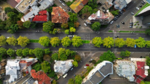 VIDEO Aerial drone view of cars moving in traffic through the city Bucharest, Romania - Starpik