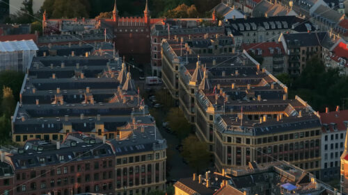 Video Aerial drone view of Vesterbro district in Copenhagen, Denmark at sunset - Starpik