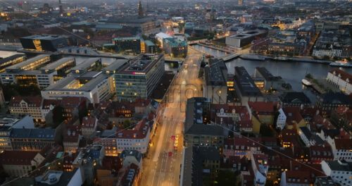 Video Aerial drone view of the City Hall in Copenhagen, Denmark at night - Starpik