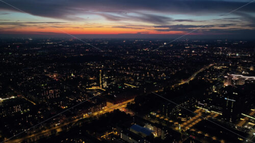 Video Aerial drone view of the city centre of Copenhagen, Denmark at sunset - Starpik