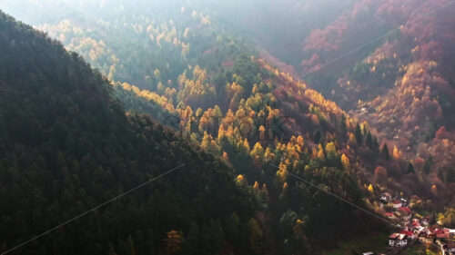 Video Aerial drone view of the Carpathian Mountains, near Brasov, Romania - Starpik