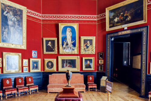 CHANTILLY, FRANCE – 4 OCTOBER 2018: Interior of Chantilly castle museum. Gallery with self portraits - Starpik