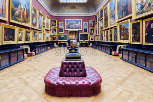 CHANTILLY, FRANCE – 4 OCTOBER 2018: Interior of Chantilly castle museum. Masterpieces of the italian renaissance - Starpik