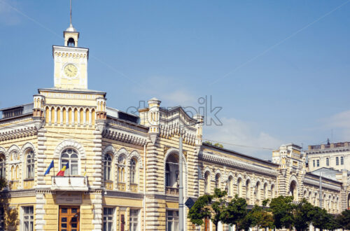 CHISINAU, MOLDOVA – JUNE 14, 2018: architecture of the town hall building - Starpik