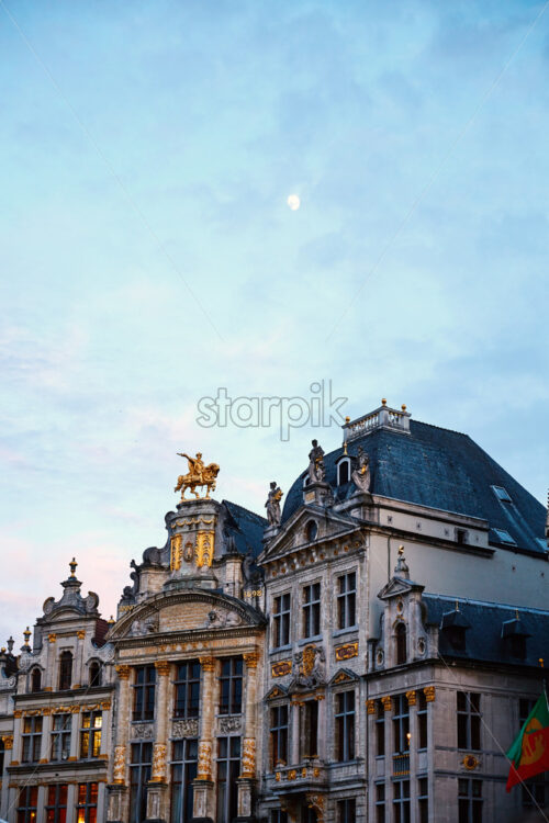 Grand Place buildings at sunset. Long exposure shot. Brussels, Belgium - Starpik