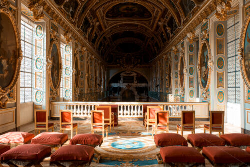 PARIS, FRANCE – SEPTEMBER 09, 2018: Royal chapel throne room in orange and teal colors. The Palace of Fontainebleau - Starpik