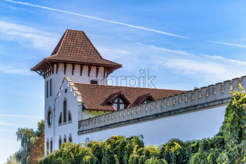 Purcari rustic winery architecture in Moldova - Starpik