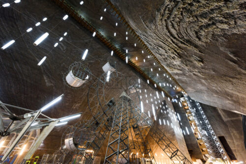 Turda, romania, huge salt mine and underground museum, lake - Starpik