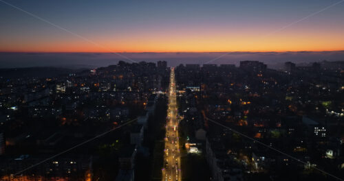 Video Chisinau, Moldova – December 12, 2024: Aerial drone view of the city at sunset - Starpik