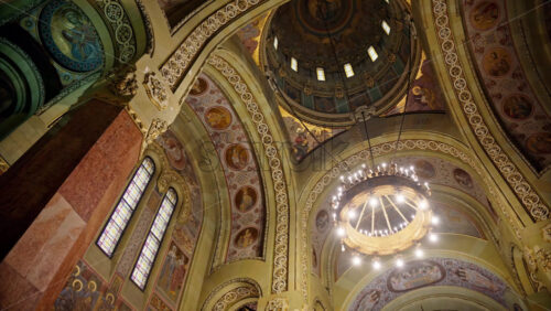 Video The inside of the Crowning’s Cathedral in Alba Iulia, Romania - Starpik Stock